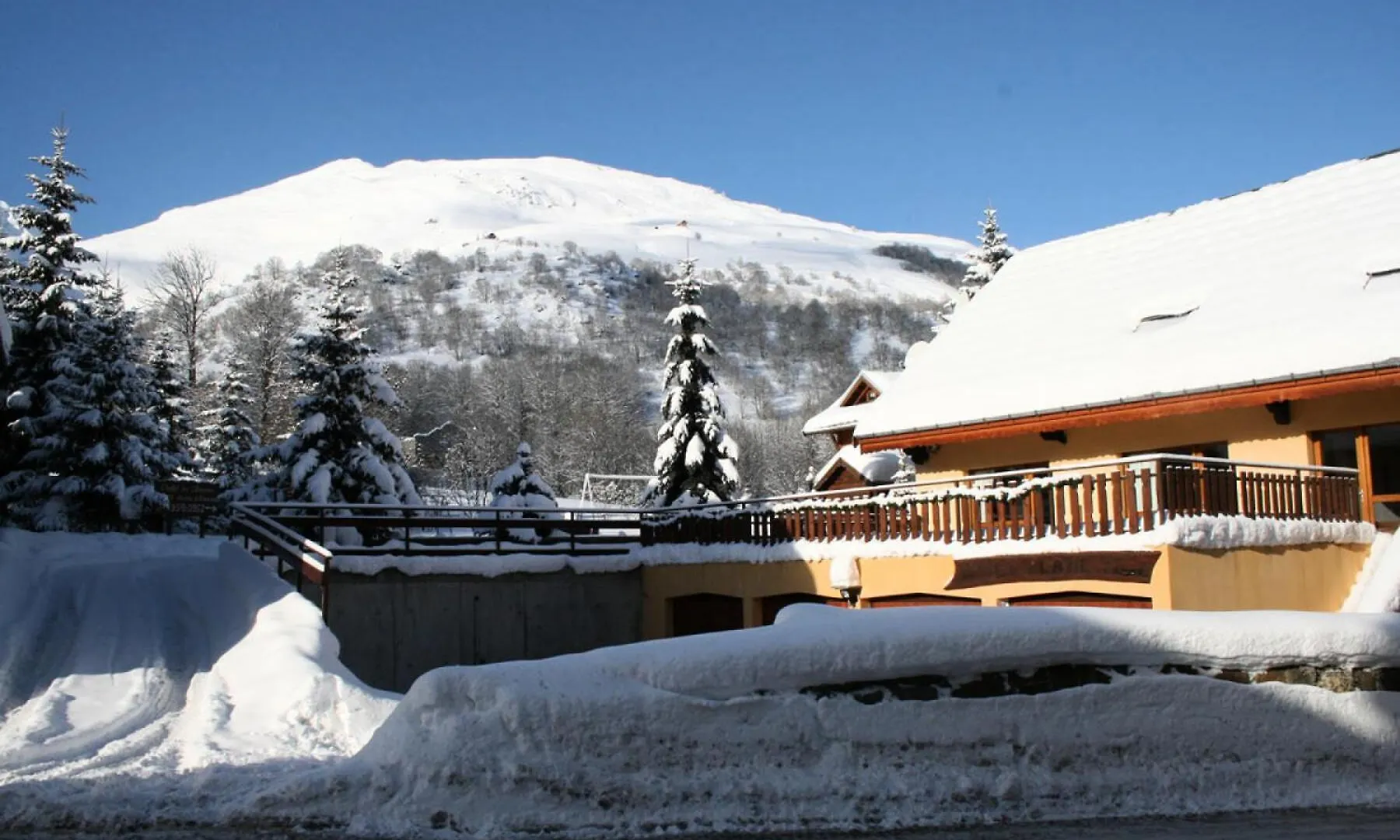 Apartment Residence Les Fermes Du Planet - Chalet En Triplex 12 Personnes 4 Expose Sud-Est Mae-7974 Valloire